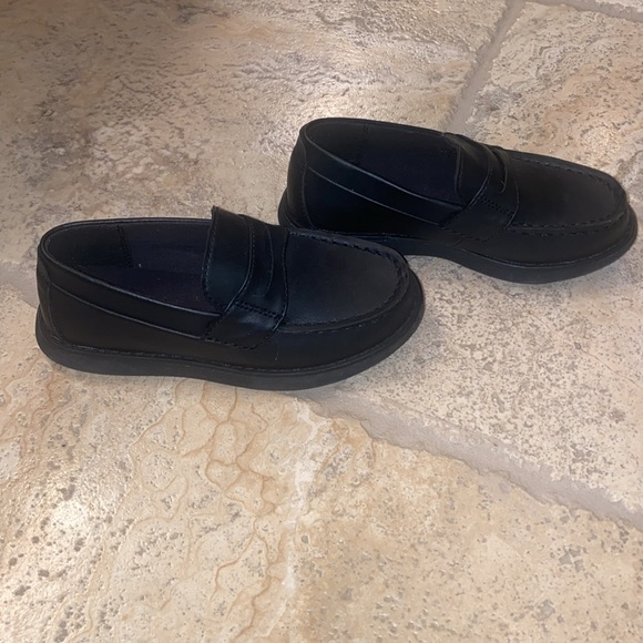 Sperry Boys Dress Shoes - Black. - Picture 2 of 6